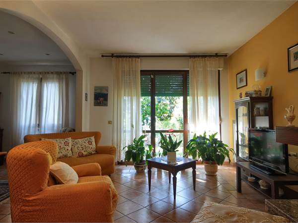 Terraced house for sale in Montemarciano